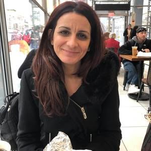 Meet your Posher, Danielle